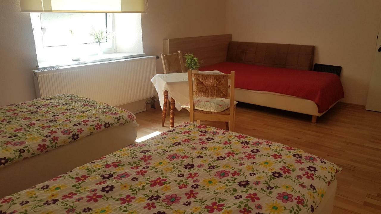 Pension Moserhaus 하르부르크 외부 사진